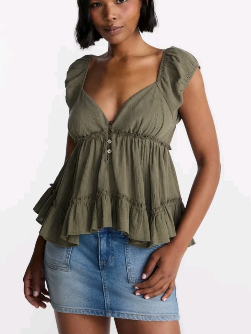 No Boundaries Green Woven Ruffled Babydoll Top NWT